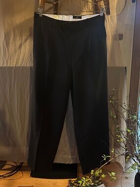 BRAND NEW H&M SLACKS - 33R